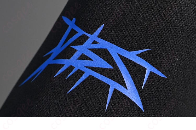 白石杏コスプレ衣装の衣袖装飾細部。精巧な模様と高品質な素材を使用したデザイン。