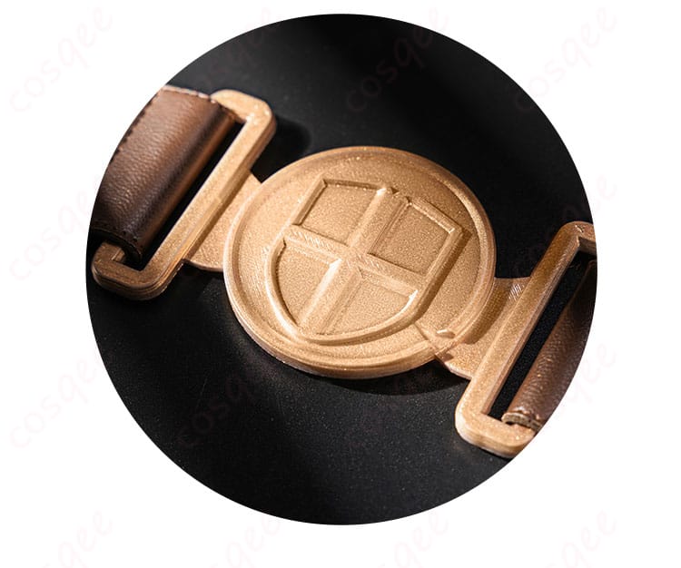 レストレード警部バージョンのコスプレ衣装に施された腰ベルトの装飾細部。豪華で詳細なデザインが特徴です。