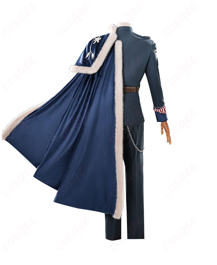 アイデンティティV 一等航海士ホセ・バーデン コスプレ衣装の背面図。背中のディテールや背中の飾りがしっかり見える写真。