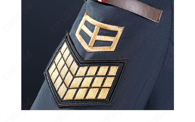 アイデンティティV ホセ・バーデンのコスプレ衣装の腰部装飾。高級感が漂うディテールが目を引きます。