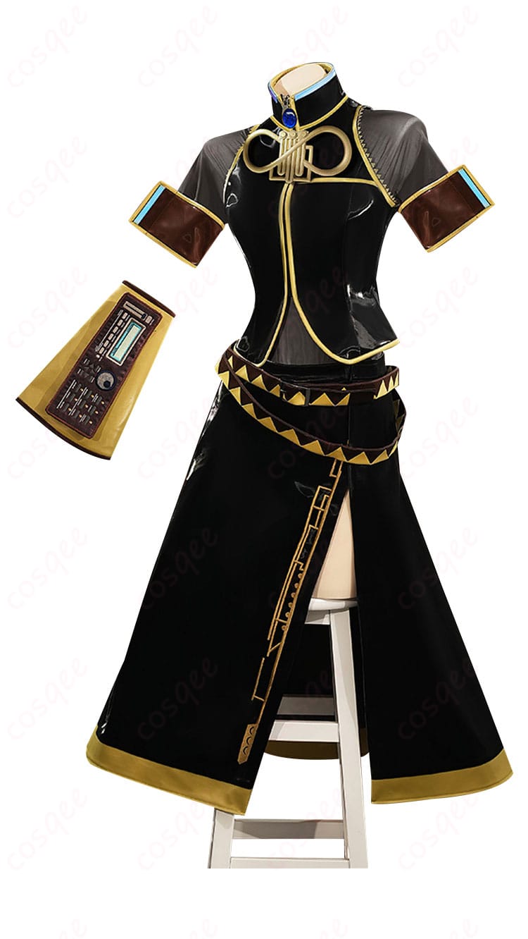 巡音ルカ コスプレ衣装 側面からの視点。服のシルエットとディテールが際立っています。