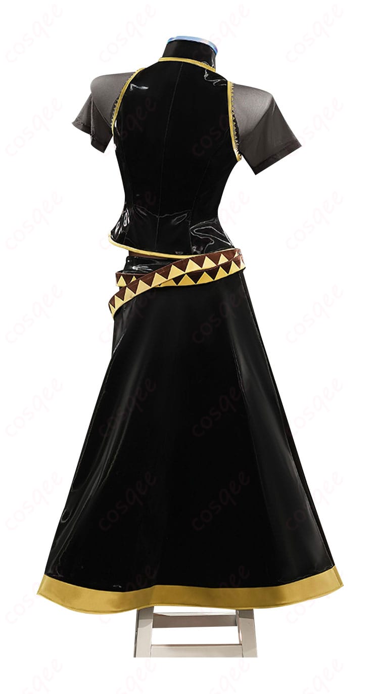 巡音ルカ コスプレ衣装 背面図。背面の装飾とデザインも完全再現。