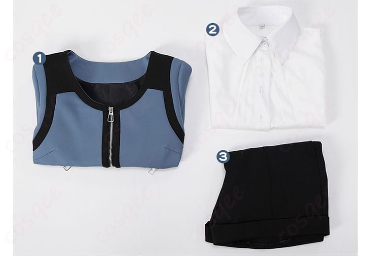 展示セット内容の画像。霧嶋董香のコスプレ衣装に含まれるアイテムの紹介。