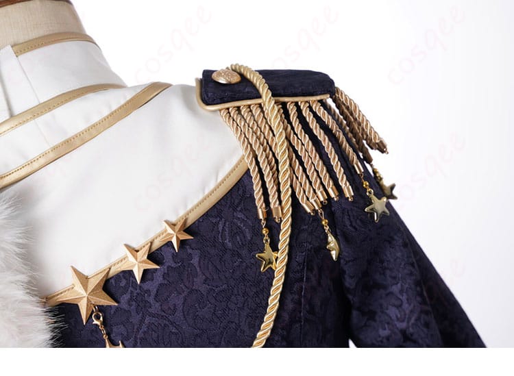 白上フブキキング衣装の肩飾り、豪華なデザインと細部の装飾