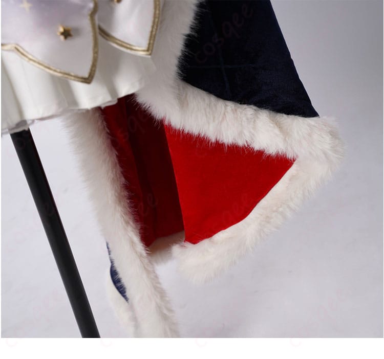 白上フブキキング衣装の披風装飾、精緻なデザインで王の威厳を表現