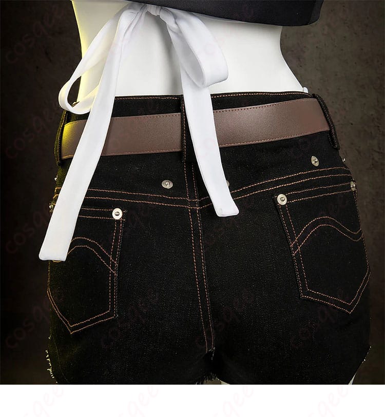 ティファ・ロックハート コスプレ衣装のショートパンツ背面装飾ディテール。