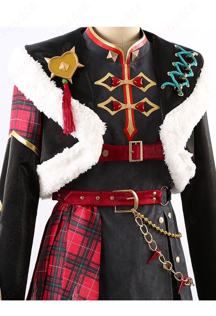 あんさんぶるスターズ!! コスプレ衣装 装飾ディテール。胸飾り、ベルト、チェーンなどのアクセサリー部分を強調した画像。