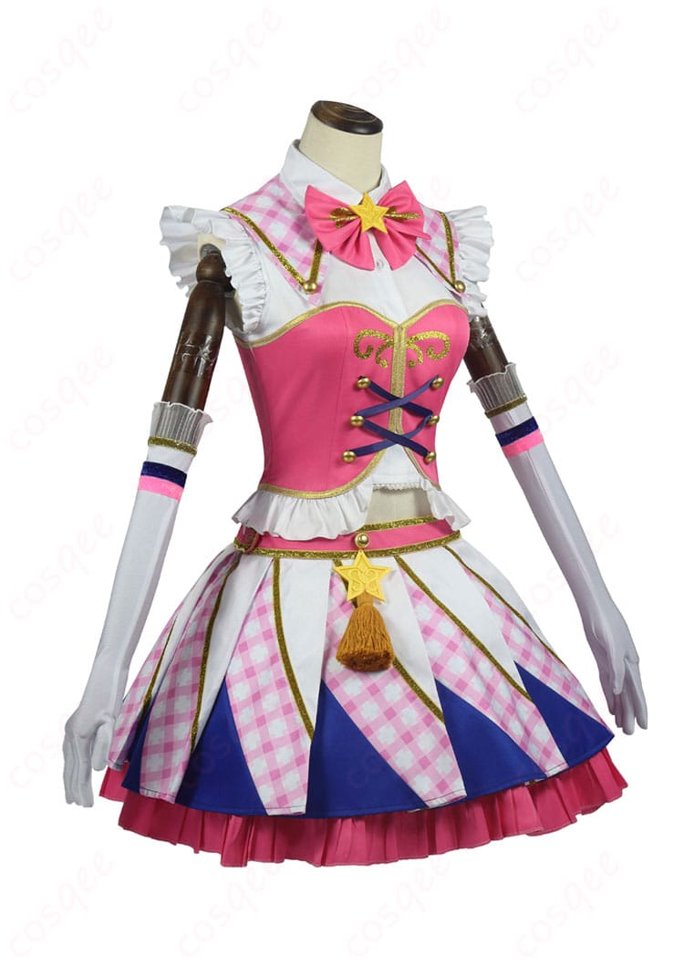 アイカツ! Soleil 星宮いちご コスプレ衣装側面。衣装のシルエットとデザインの美しさが際立つ。