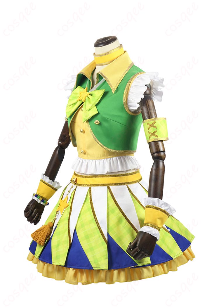 アイカツ!新条ひなき コスプレ衣装 左側面図。衣装のバランスと細部がしっかりと映った写真。