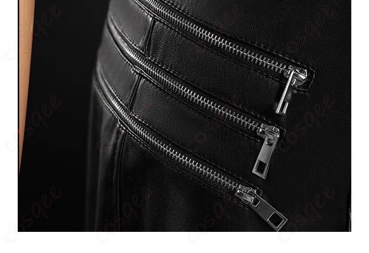 主人公プレイヤー コスプレ衣装のラッチ装飾詳細。機能性とデザインが融合した装飾。