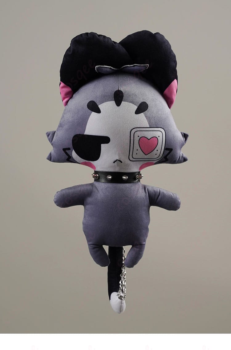 ラオーラ・パンテーラ私服コスプレ衣装のウエスト装飾。正面から見ても印象的なデザイン。