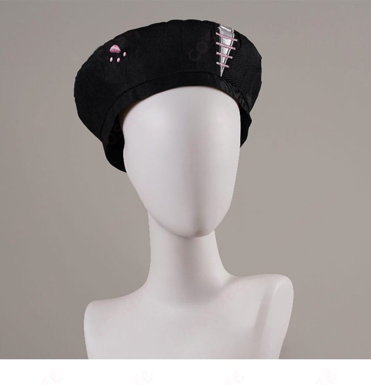 ラオーラ・パンテーラ私服コスプレ衣装の帽子装飾。小物までこだわりのあるデザイン。