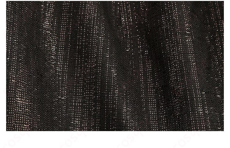 衣装に使用された布料のディテール。高品質な素材が使用され、着心地も抜群。