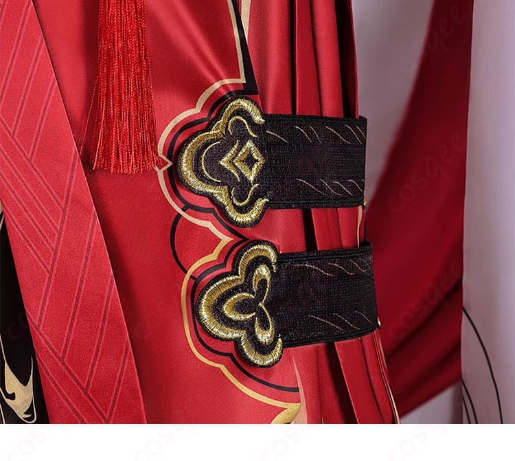 キアナ・カスラナコスプレ衣装の腰の装飾の詳細。細部までこだわったデザインが特徴的。