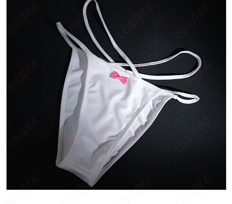 コスプレ衣装内パンツの装飾ディテール。ショーツ部分のデザインと刺繍が詳細に写っている画像。