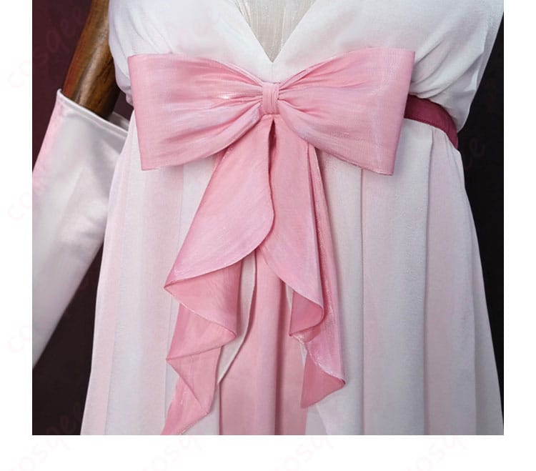 加藤恵 コスプレ衣装の蝶ネクタイの装飾詳細。可愛らしいデザインが特徴的です。