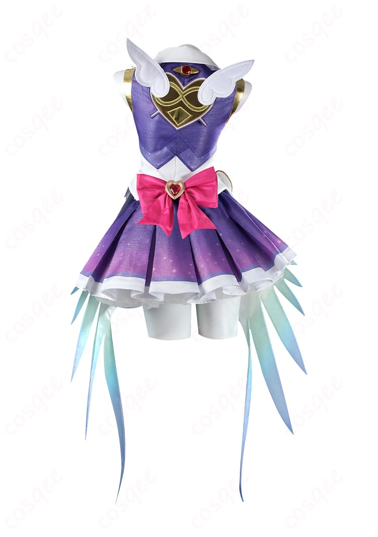 オーバーウォッチ2 キリコ コスプレ衣装の背面画像、バックデザインと仕上がりが美しく表現されています