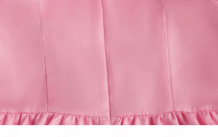 服装布地細部。鹿目まどかのメイド服コスプレ衣装の生地の質感が分かる画像。