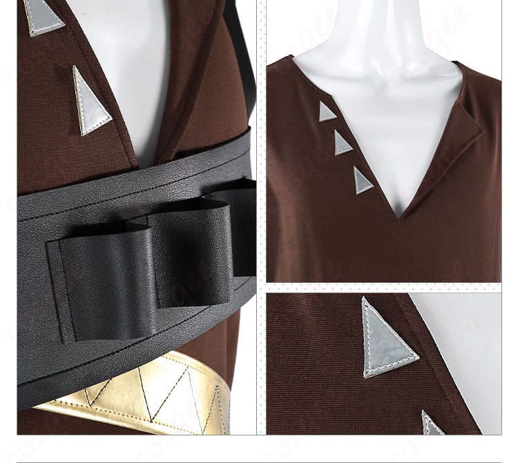 衣襟装飾のディテール。テホのコスプレ衣装の衣襟部分の装飾が精巧です。