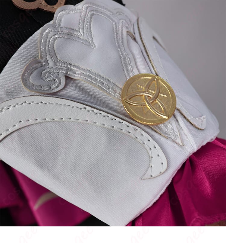 エスコフィエコスプレ衣装の腕装飾。高品質で丁寧に仕上げられたディテール、フィット感が抜群。