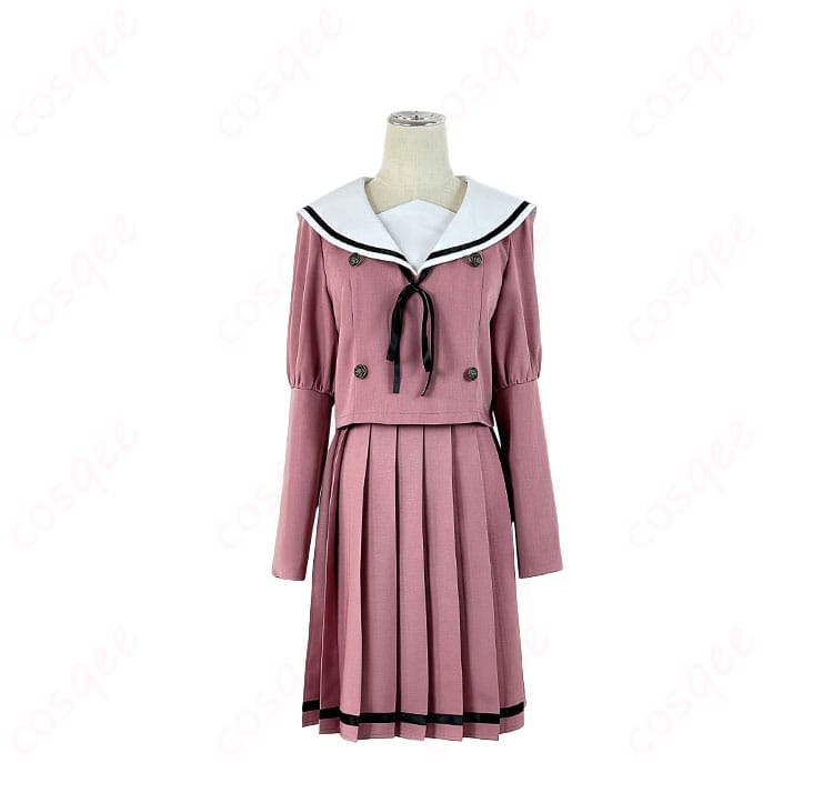 和栗薫子のコスプレ衣装正面図。美しいデザインと丁寧な刺繍、キャラクターの特徴を忠実に再現しています。