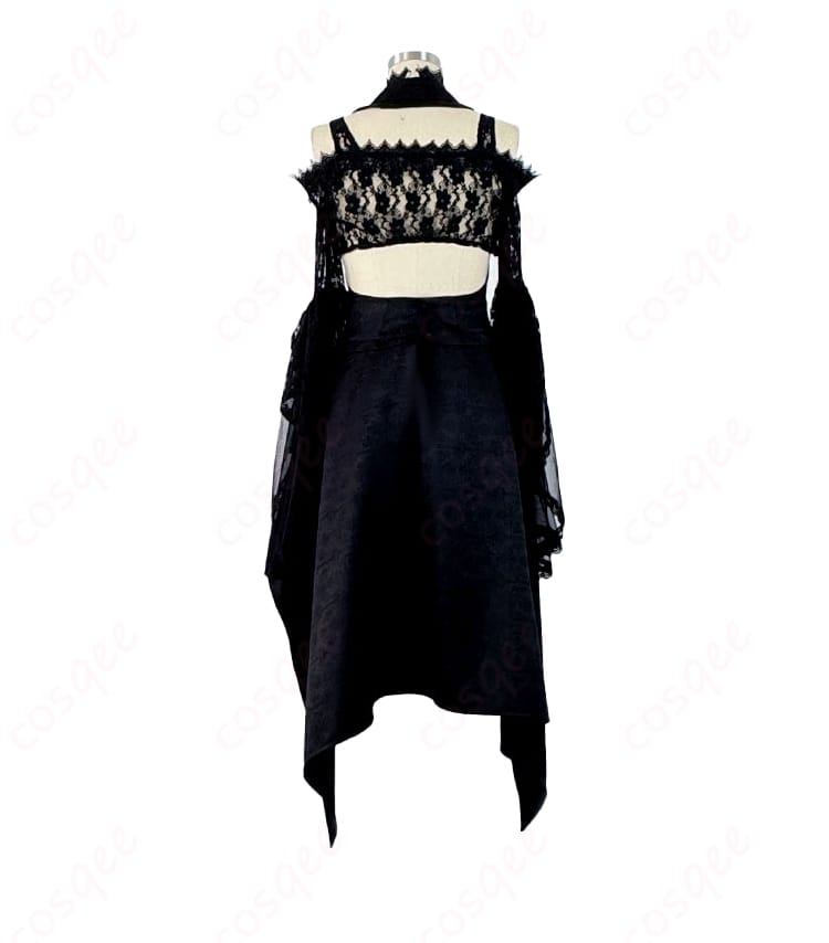 商品背面図。コスプレ衣装の背面デザインがしっかりとわかる画像。