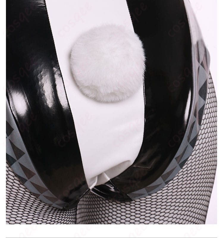 尻尾の装飾ディテール画像 - 初音ミク バニーVer. コスプレ衣装の可愛らしい尻尾の装飾が強調された画像。