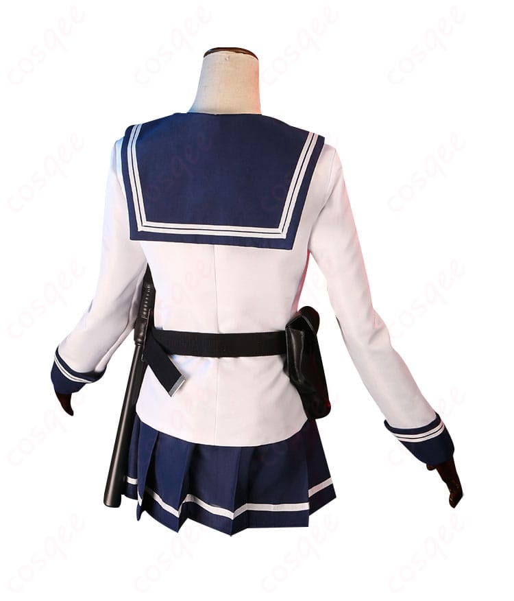 本城遊理 コスプレ衣装の背面ビュー。背中のディテールも忠実に再現した画像。