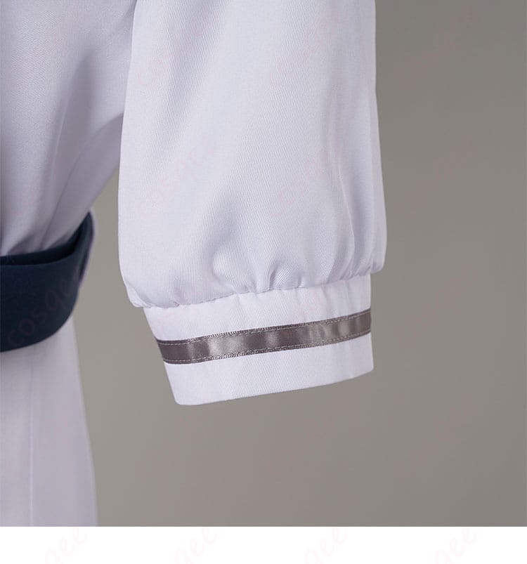 若葉睦 コスプレ衣装 月ノ森女子学園 夏服の袖口装飾ディテール。細かいデザインが施されている。