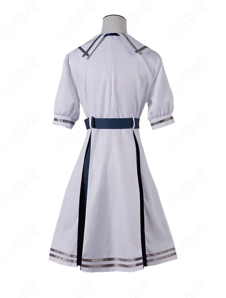 若葉睦 コスプレ衣装 月ノ森女子学園 夏服の背面画像。背面のデザインが確認できる画像。