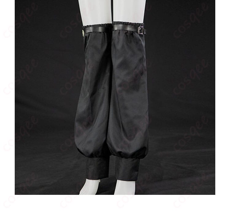 レッグカバーの装飾ディテール。リヨウのコスプレ衣装のレッグカバーの装飾が見やすい画像。