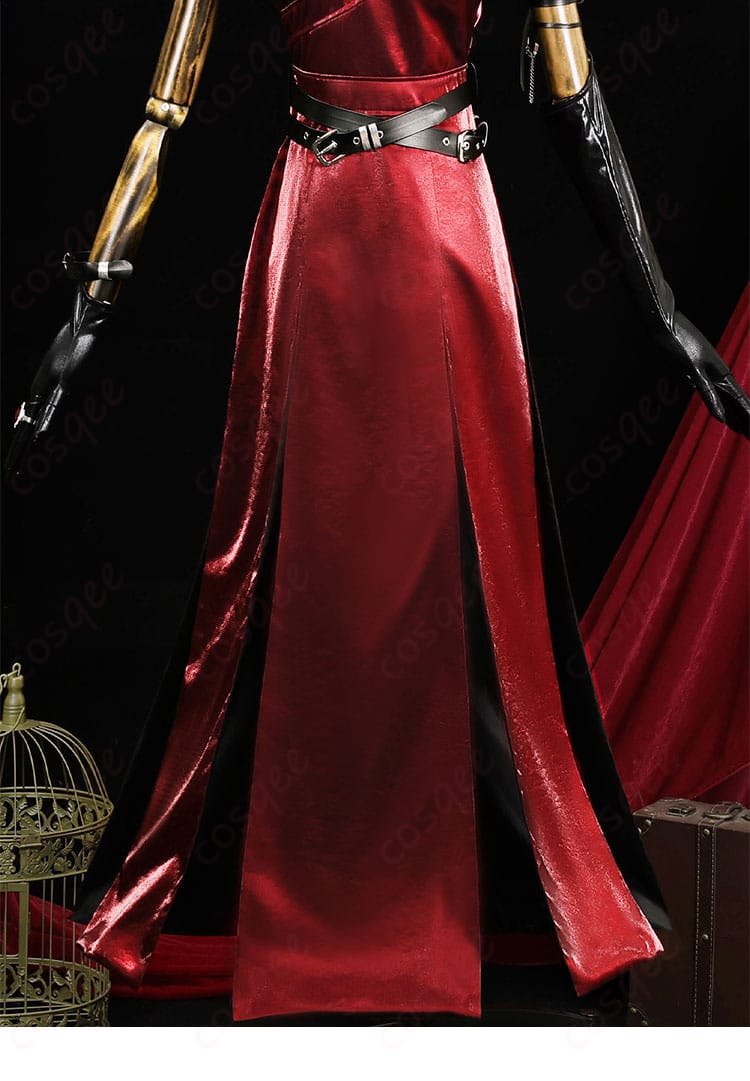 衣服の背面ディテール。コスプレ衣装の背面デザインとディテールを確認できます。