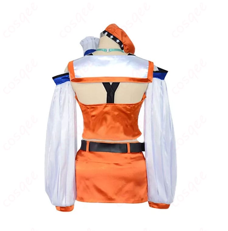 ホロライブ 小鳥遊キアラ コスプレ衣装 初期衣装の背面写真。衣装の背面デザインを紹介。