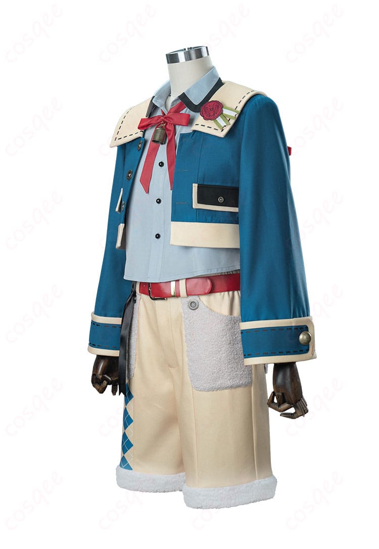 コスプレ衣装の側面図。衣装のシルエットやディテールを確認できます。