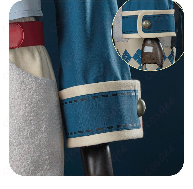 シャツの袖口部分のディテール。キャラクターに忠実に再現された装飾が施されています。