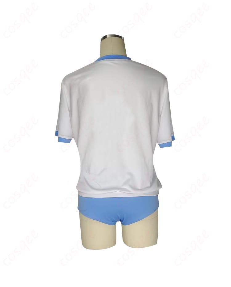 月雪ミヤコ 体操服 コスプレ衣装の背面写真。リアルな仕上がりと着心地の良さが感じられるデザインです。