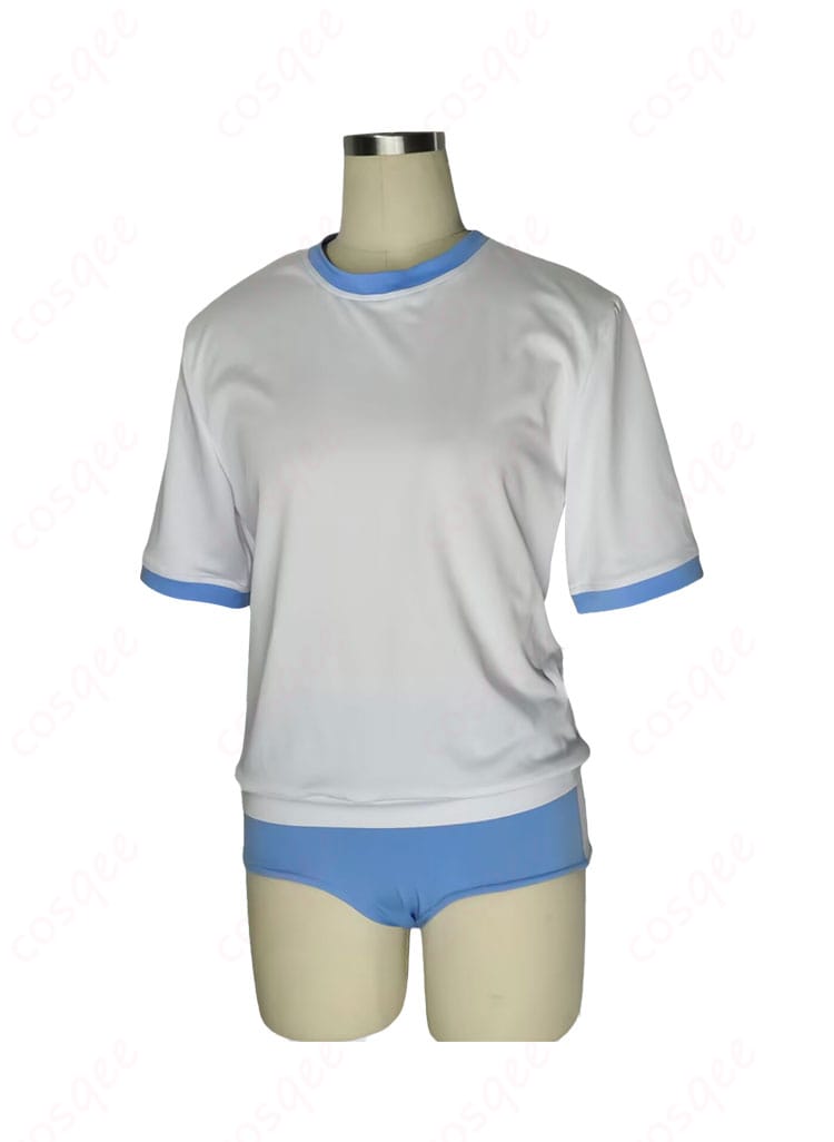 月雪ミヤコ 体操服 コスプレ衣装の正面写真。高還元度のデザインと細かいディテールが特徴です。