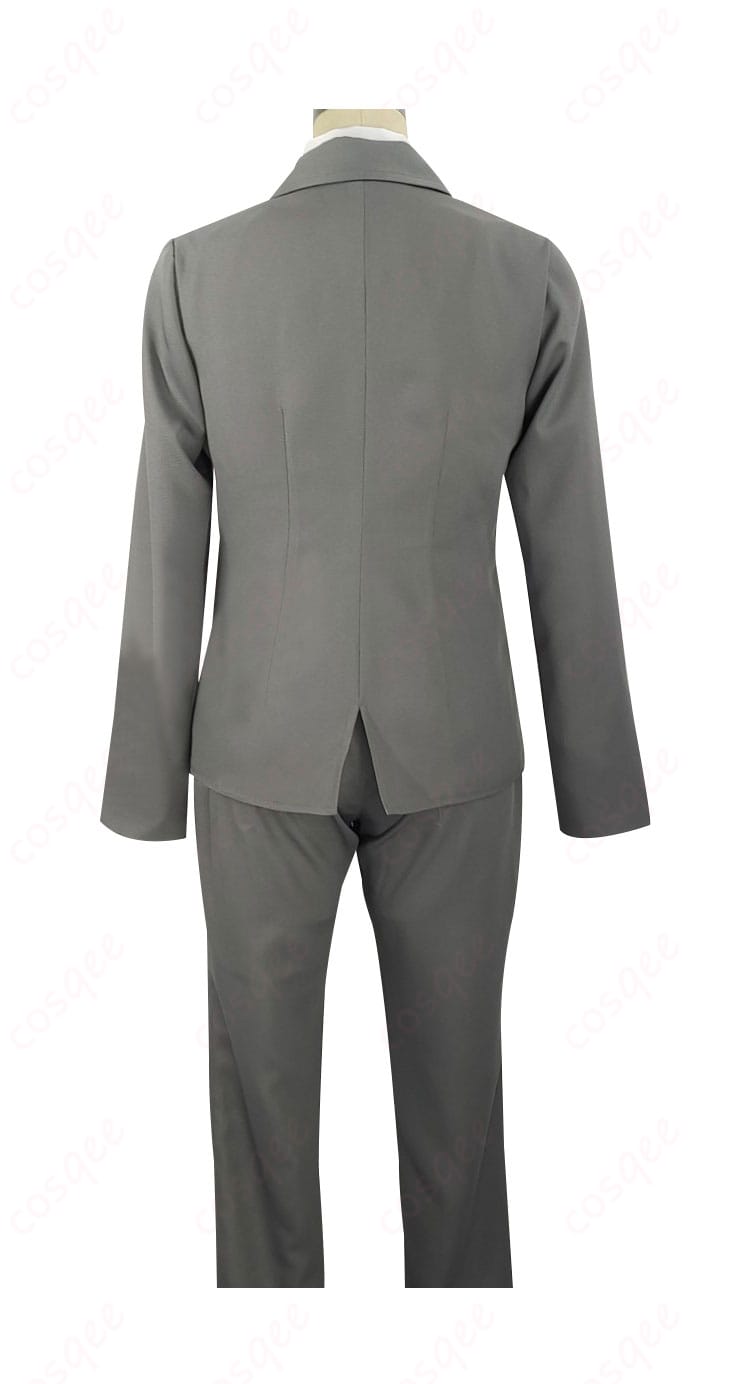 ブルーアーカイブ シャーレ 先生 コスプレ衣装 背面図。衣装の精緻な作りとディテールに注目!