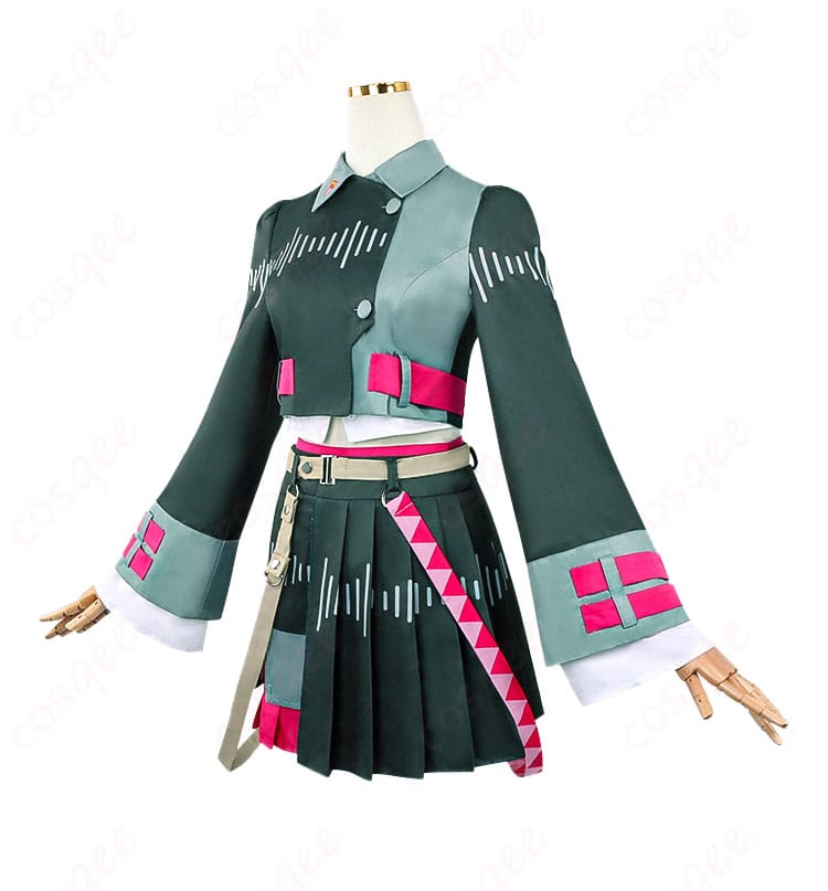 商品側面のコスプレ衣装画像 - 細部まで忠実に再現されたコスプレ衣装