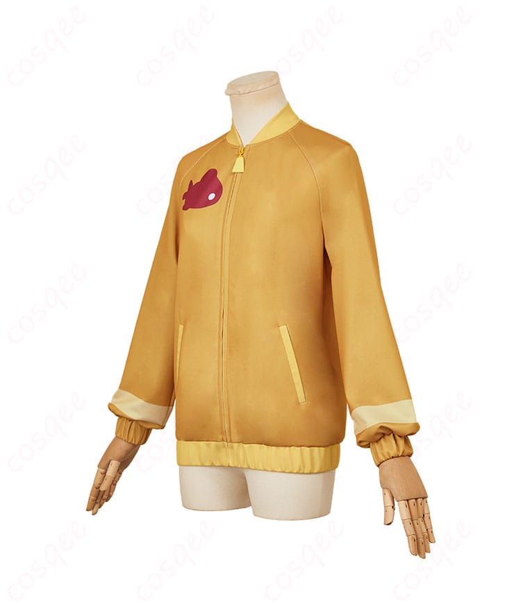 コスプレ衣装「アマテ・ユズリハ コート」の左側からの画像。衣装の全体的なシルエットを確認でき、細部がよく見えます。