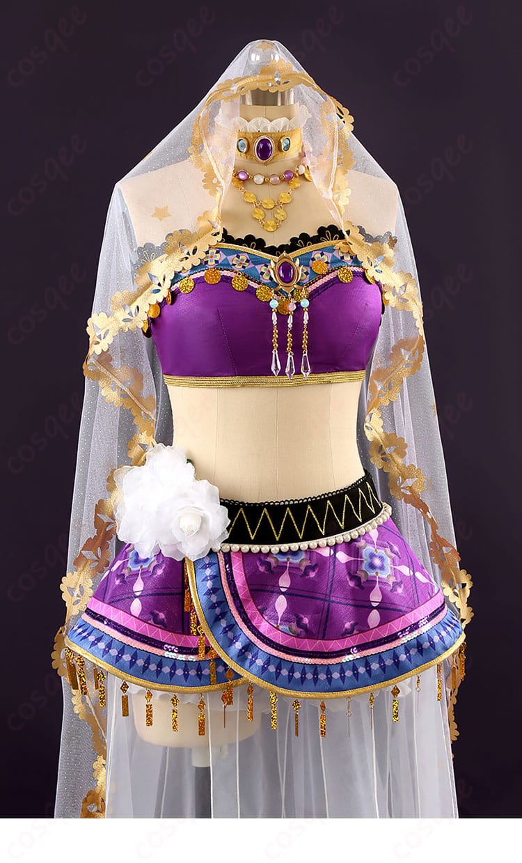 服装の領口装飾の細部 - 踊り子編の衣装の優れたディテール、コスプレ衣装の特徴的な装飾。