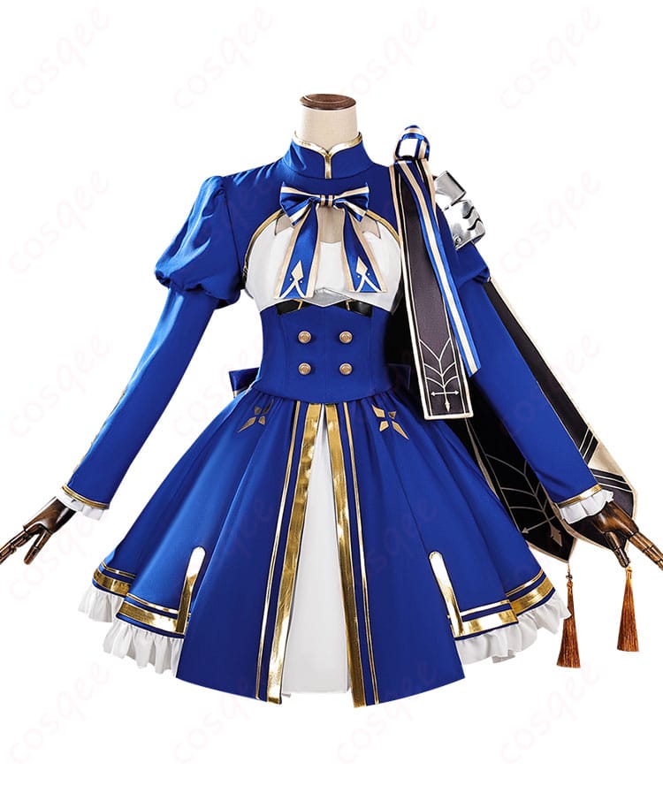 セイバー 壊滅・風 コスプレ衣装 正面図 | 美しいディテールと上品なデザインが特徴のコスプレ衣装。