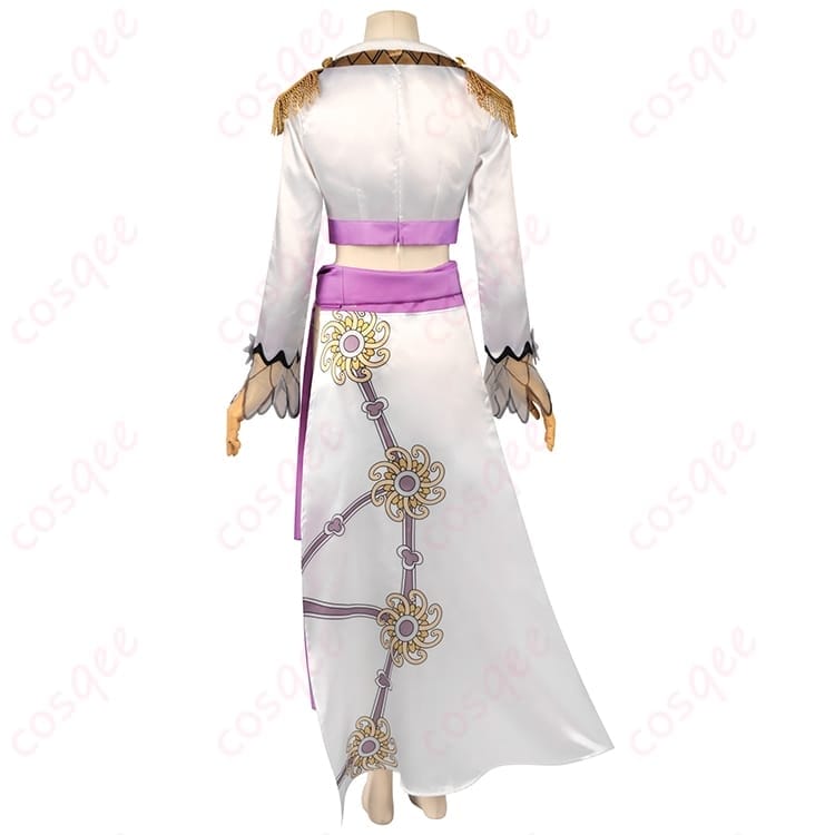 ONE PIECE ボア・ハンコックの白コスチュームで魅せるエレガントなコスプレ衣装 - 3枚目の画像