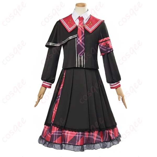 二階堂ヒロの凛とした制服コートを再現したコスプレ衣装で知的な存在感を纏う