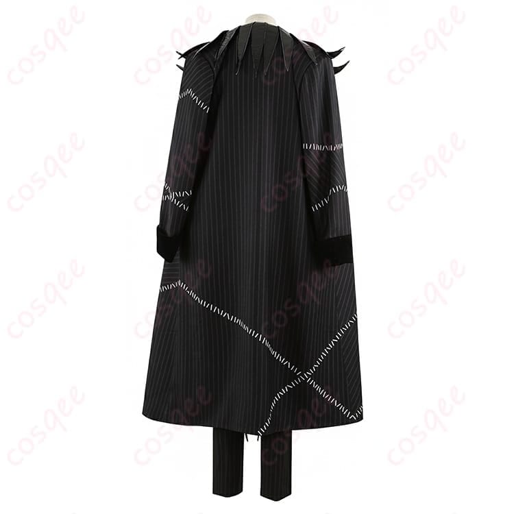 レオナ・キングスカラー ナイトメアースーツの端正な佇まいを纏うコスプレ衣装 - 4枚目の画像