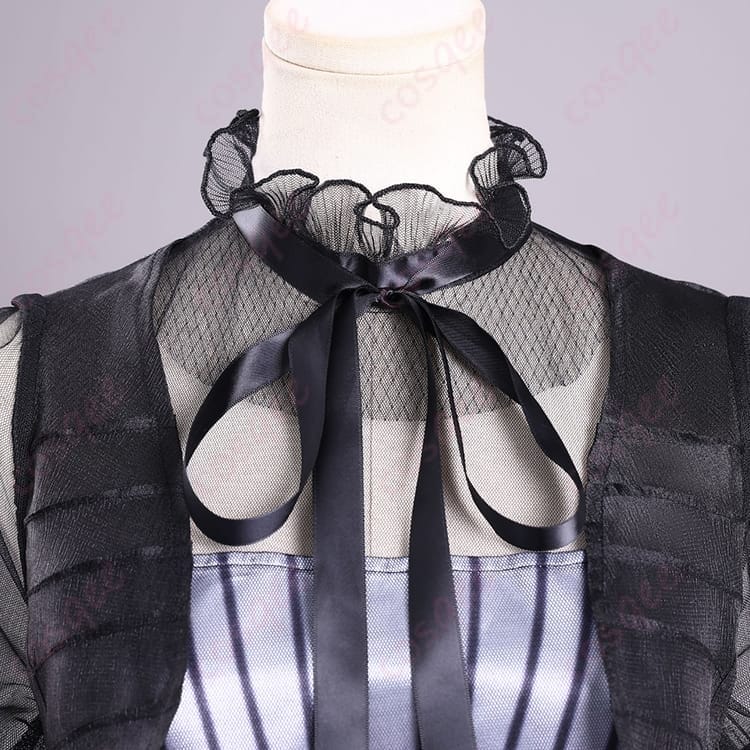 ウェンズデー・アダムス ドレスコーデ一式 コスプレ｜モノトーンで映えるゴシックスタイル - 4枚目の画像