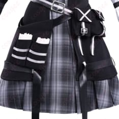 黒部ナノカの魔女風バトル衣装で魅せる ダーク可愛い×機能美のコスプレセット - 5枚目の画像（サムネイル）