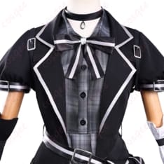 黒部ナノカの魔女風バトル衣装で魅せる ダーク可愛い×機能美のコスプレセット - 4枚目の画像（サムネイル）