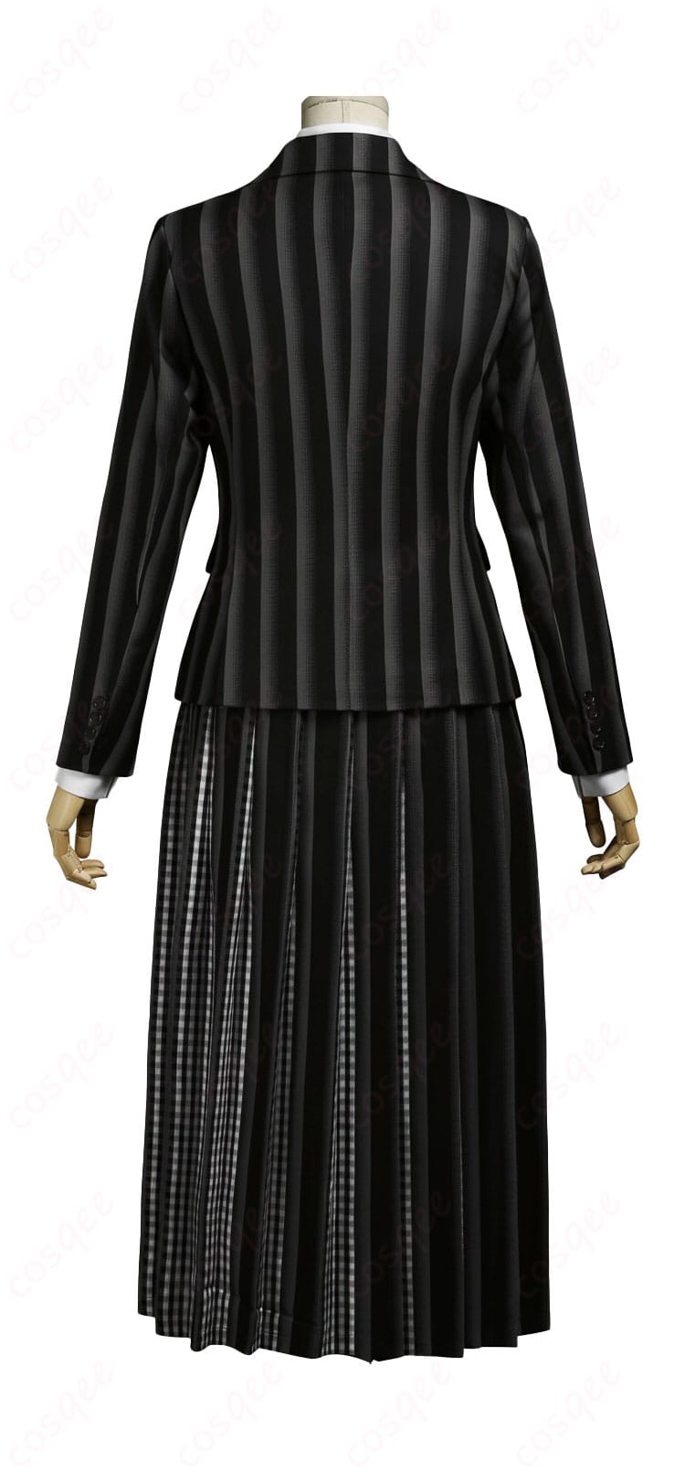 ウェンズデー・アダムス制服コスの背面ディテール。ジャケット背面の縫製とプリーツの整った表情を確認できます。