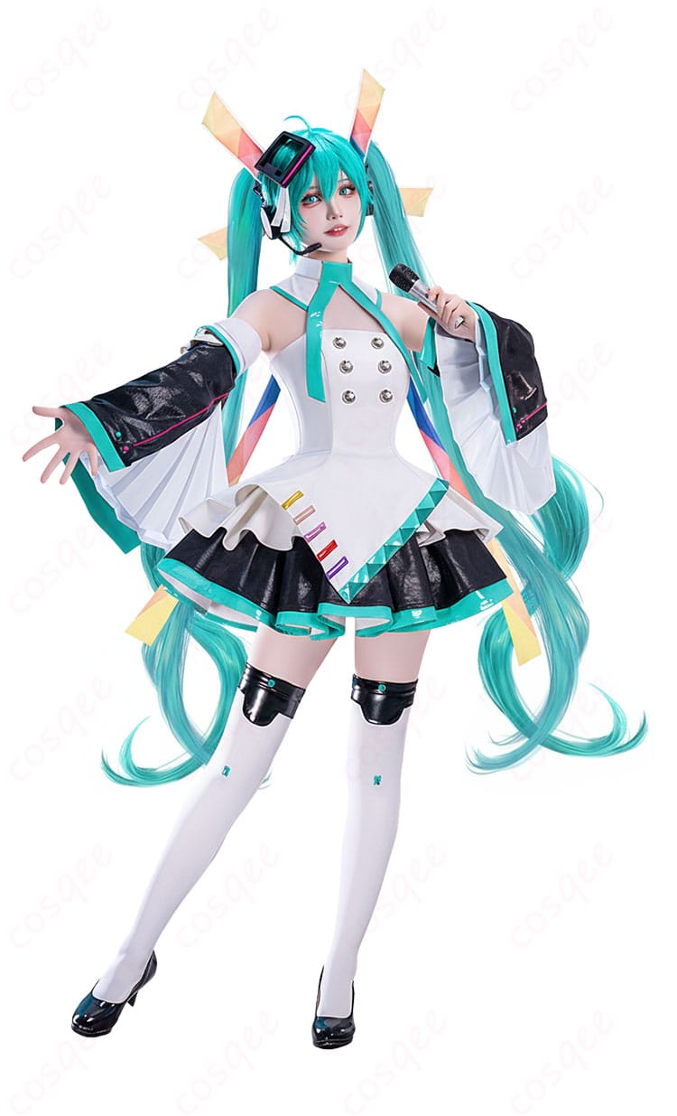 初音ミク EXPO 10周年記念衣装の正面全体。高発色素材と丁寧な縫製でディテールまで美しく仕上げたデザイン。
